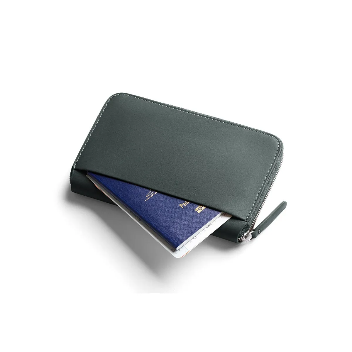 Bellroy Travel Folio (Second Edition) in Everglade