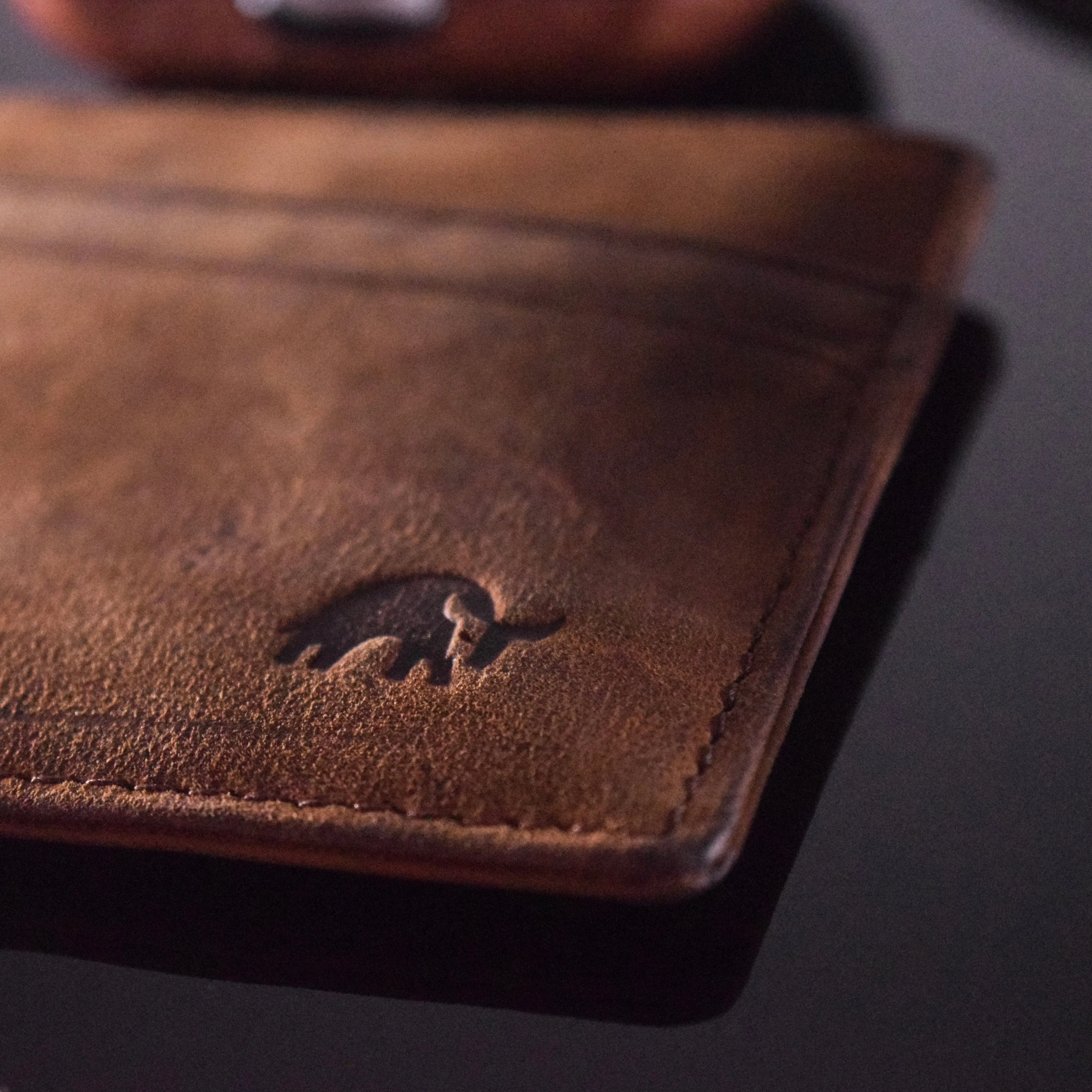 Bullstrap® Men's Terra Leather Card Holder