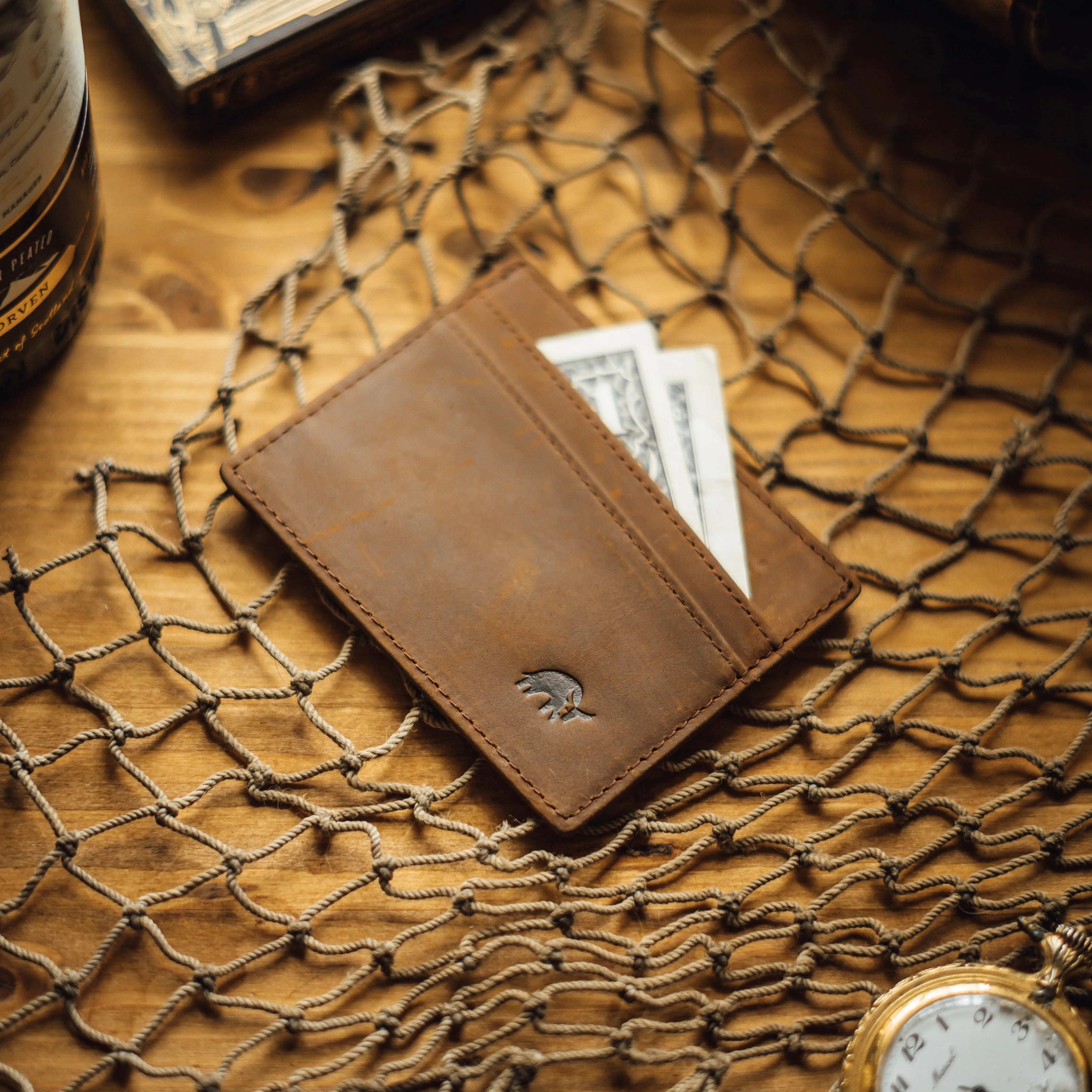 Bullstrap® Men's Terra Leather Card Holder