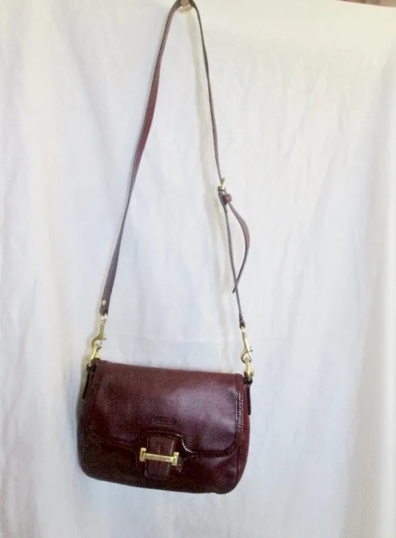 COACH F25206 TAYLOR Shoulder Bag Crossbody Purse Burgundy RED M