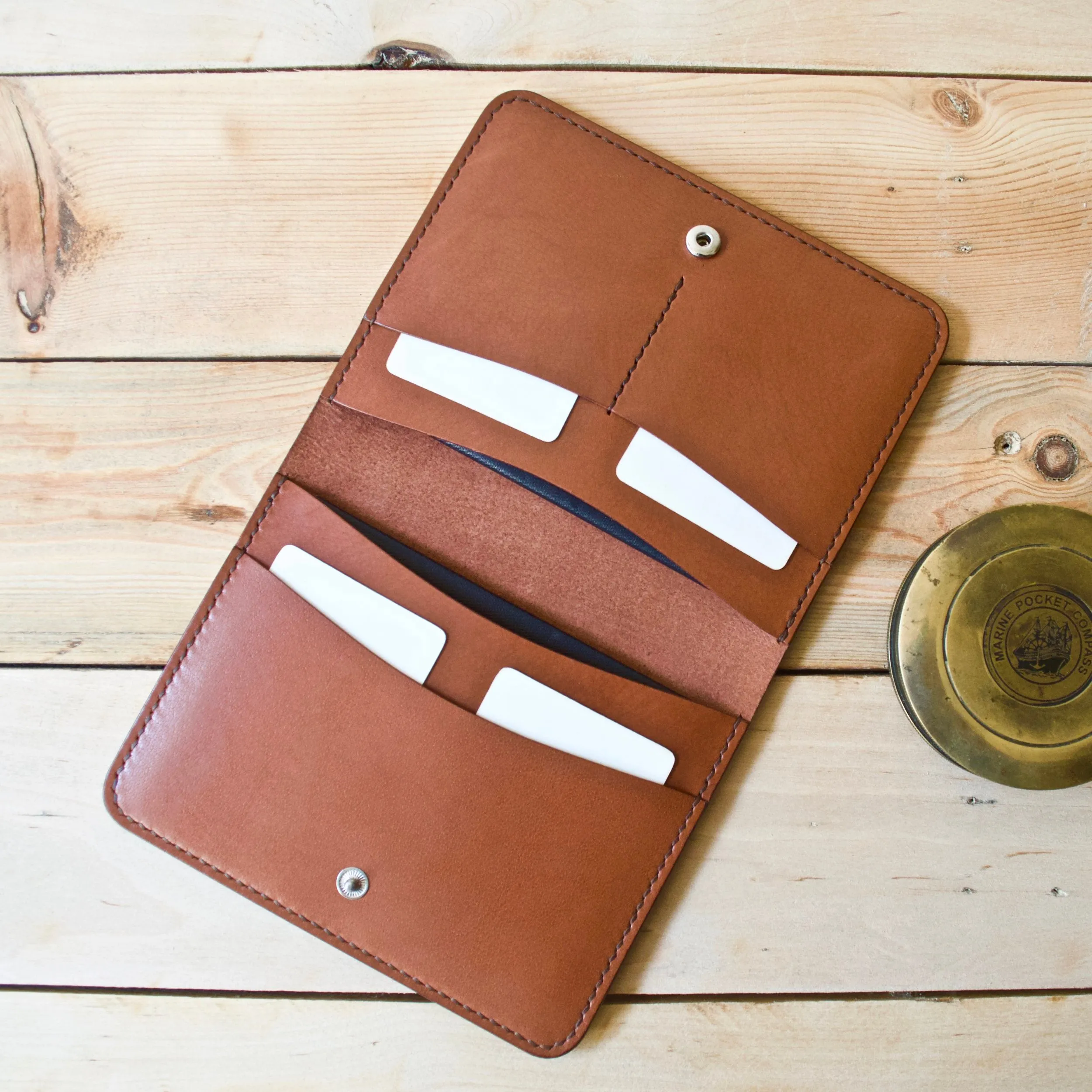 Large Passport Wallet - Chestnut