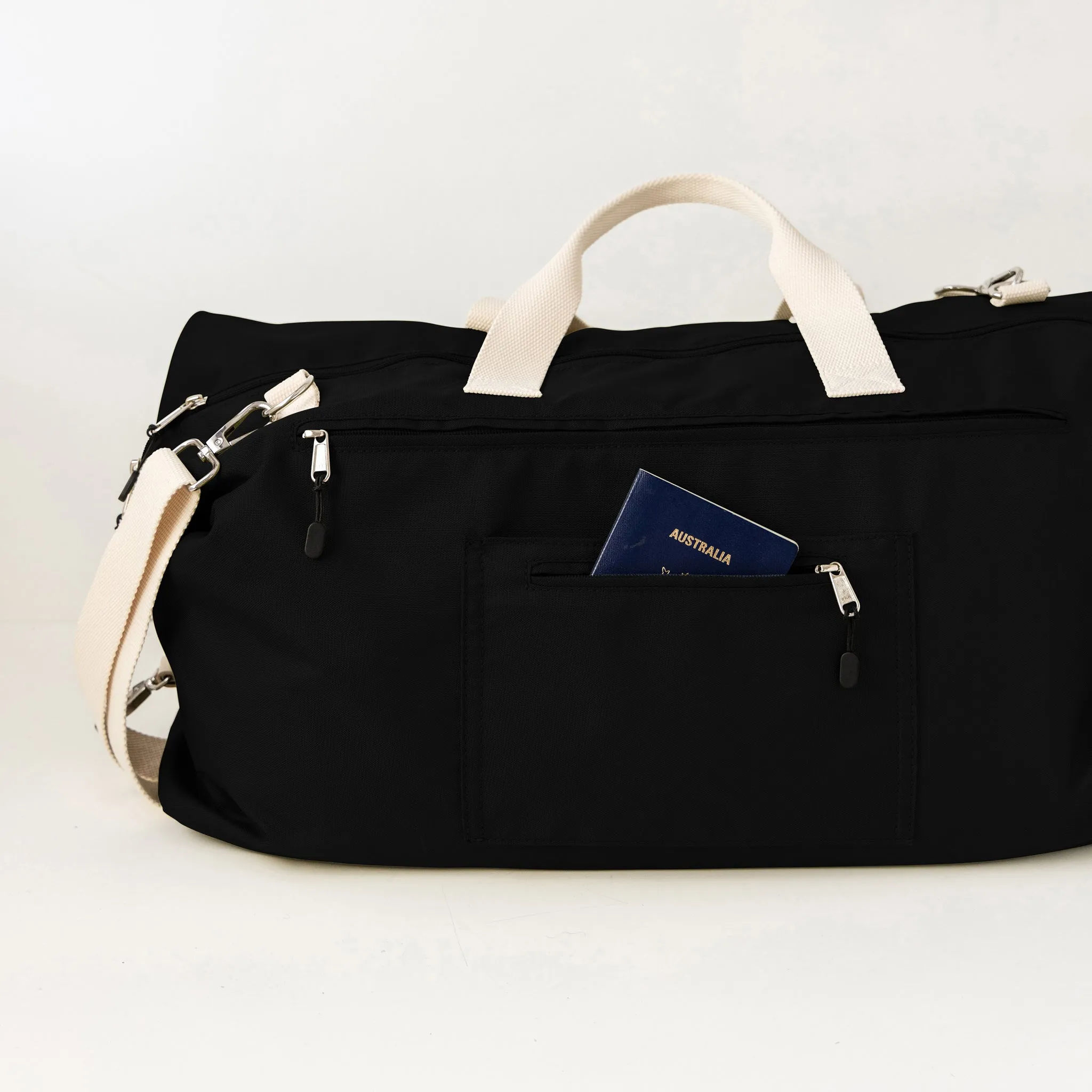 The Drift All-In-One Duffel Bag - Black